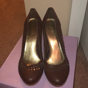 H&M wedge wooden bottom brown
